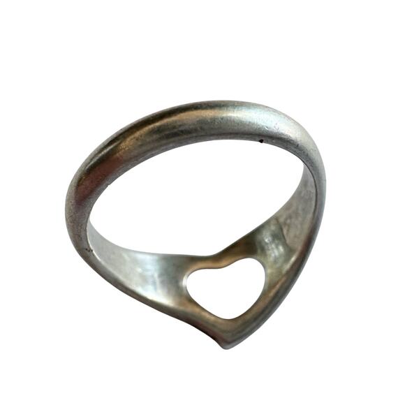 Tiffany & Co. Elsa Peretti Open Heart Ring - Size 5 - Sterling Silver - Picture 5 of 8